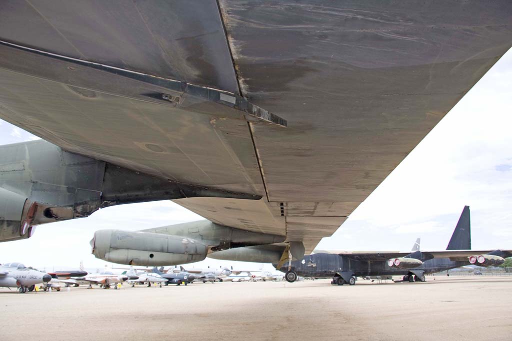 Boeing B-52G - Pima Air & Space