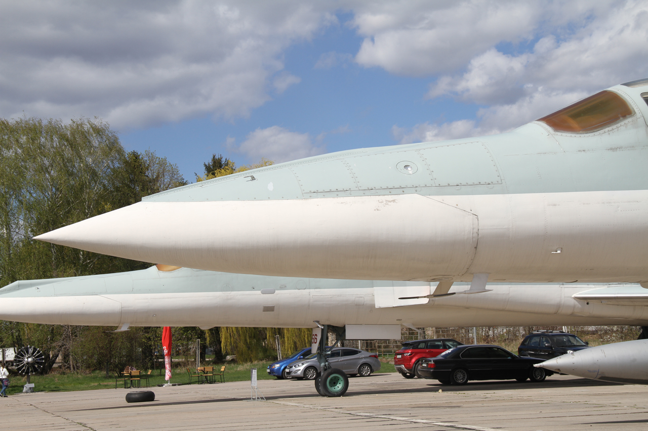 Tupolev Tu-22M2 Backfire-B - Jet & Rocket Engined Aircraft ...