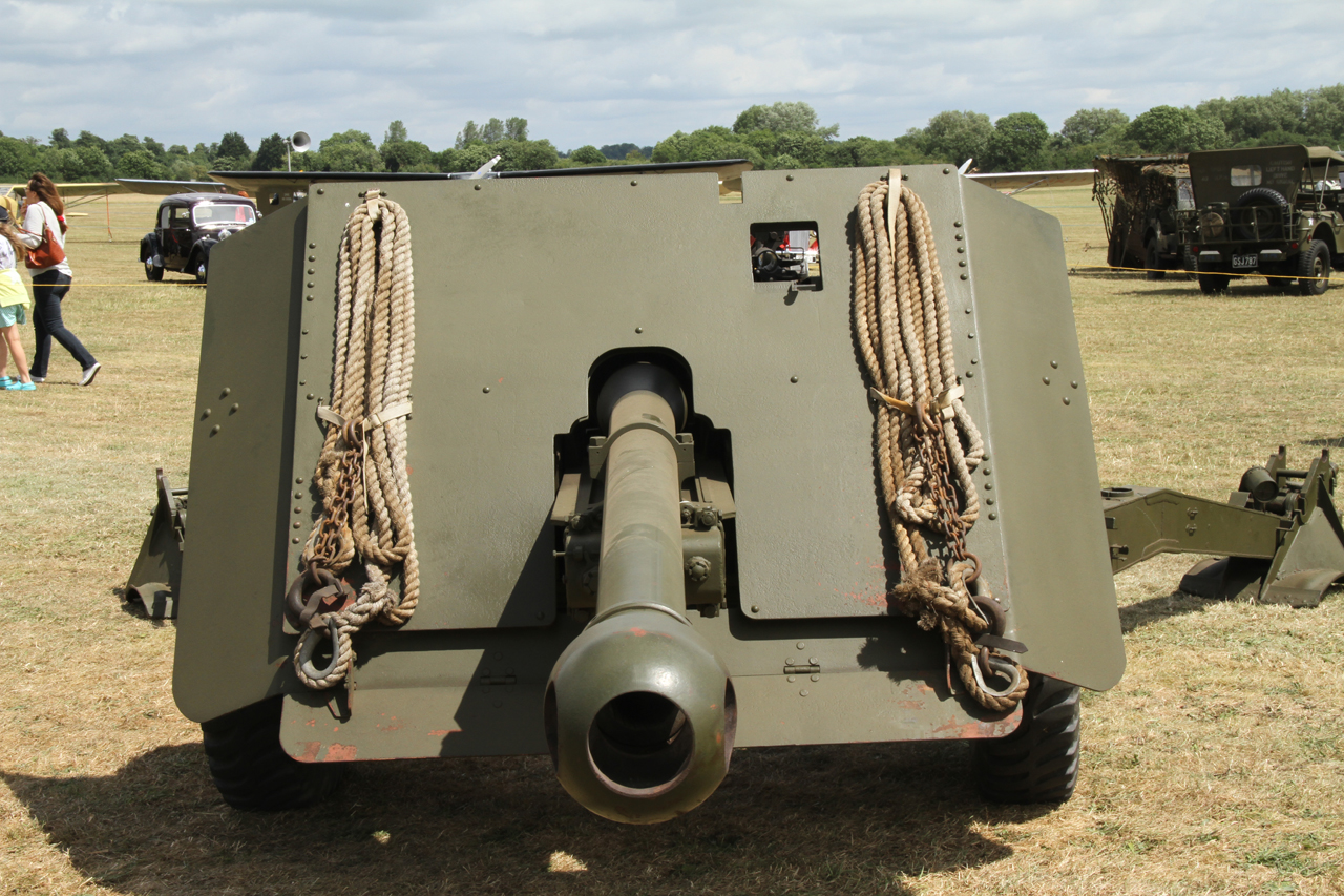 Ordnance Quick Firing 17 Pounder Anti Tank Gun Weapons Armaments