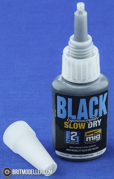 Black CA Glue Slow Dry High Visibility 21g 8034