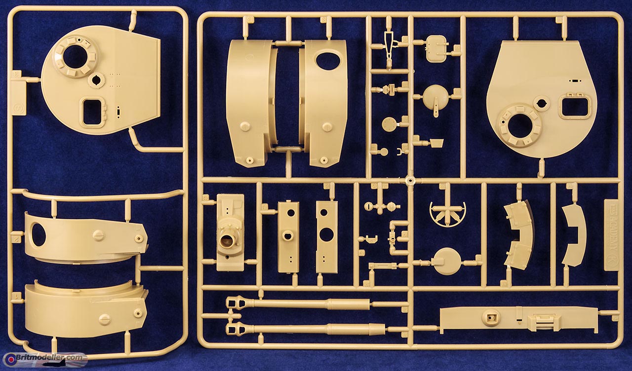 Pz.Kfz. VI Tiger I (Late) 1:35 - Kits - Britmodeller.com