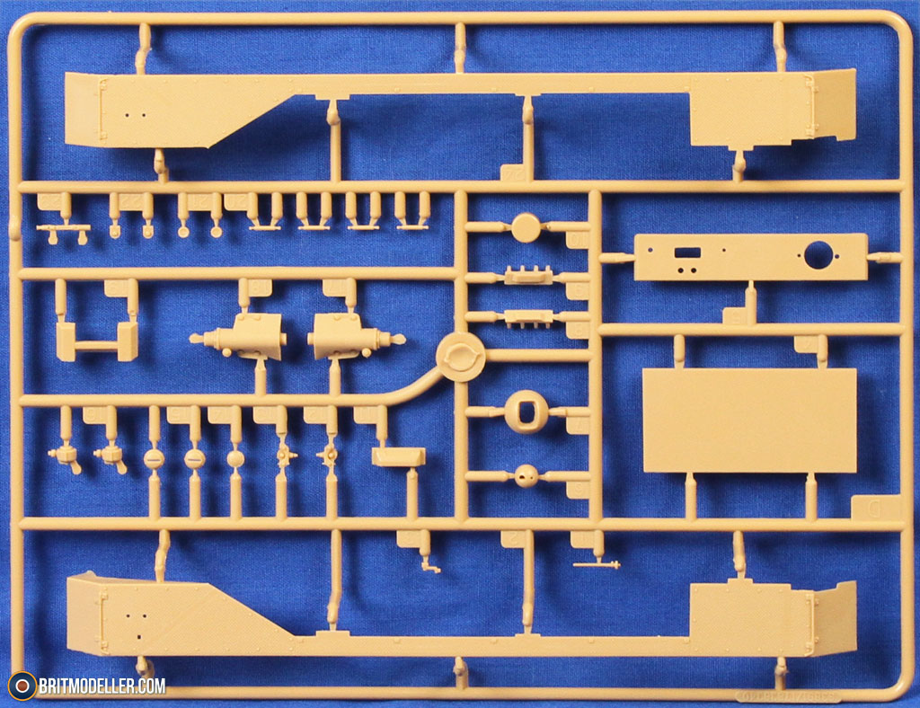 German VK.30.01(P). 1:35 - Kits - Britmodeller.com