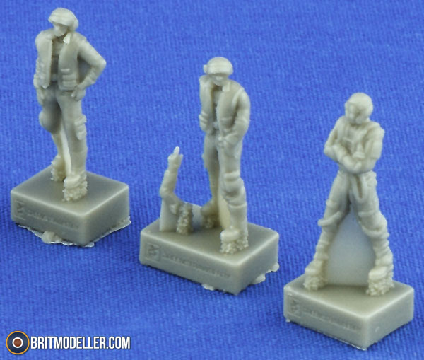 Hangar Crew Vol. VII 1:72 Scale Resin Figures Kit by GREEN STRAWBERRY