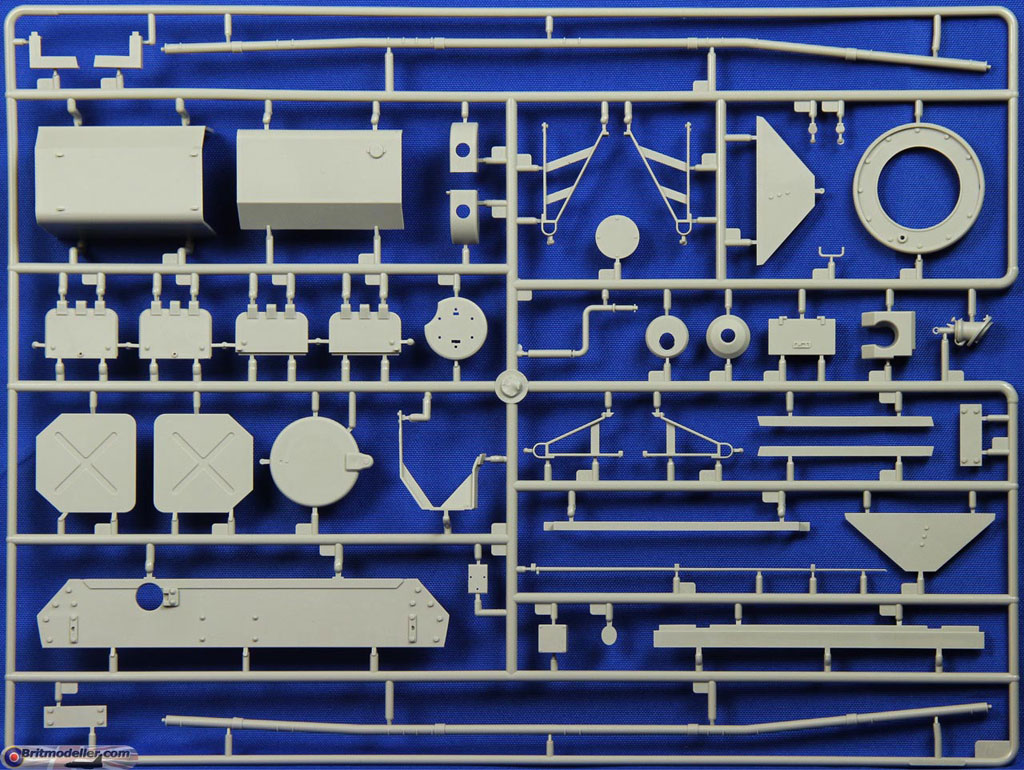 German Pz.Kpfw IV Ausf J Medium Tank. 1:16 - Kits - Britmodeller.com