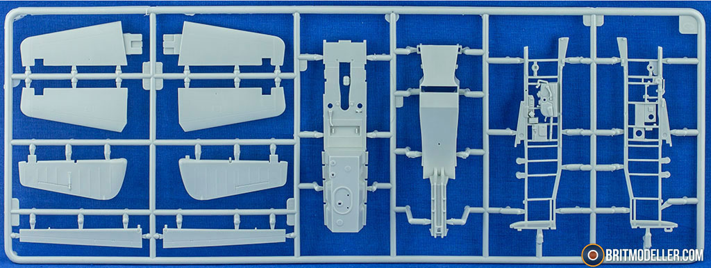 North American P-51D-15 Mustang (03838) 1/32 Carrera Revell - Kits