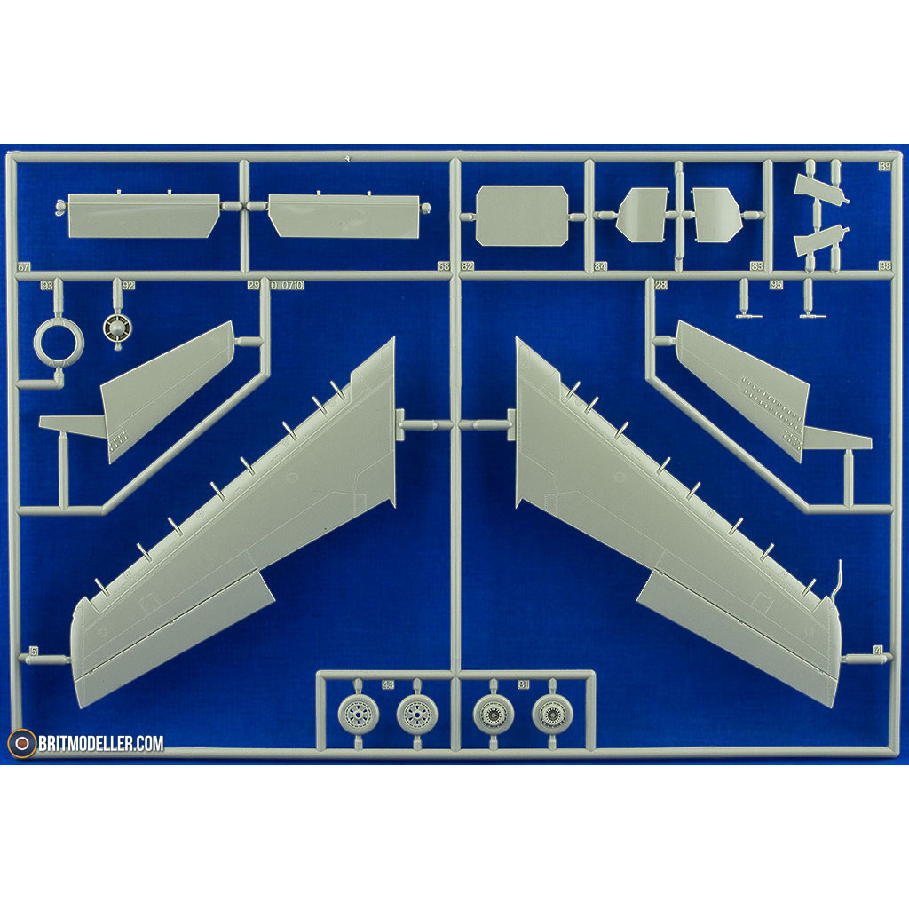 F-86D ‘Dog Sabre’ (03832) 1:48 - Kits - Britmodeller.com