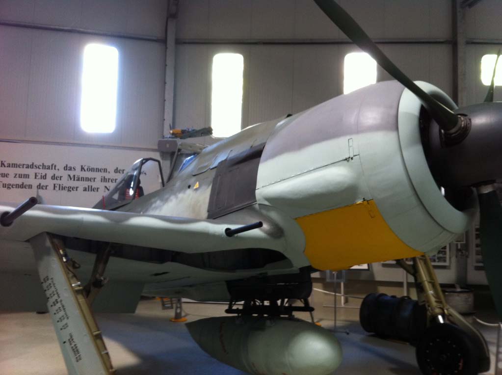 Focke-Wulf Fw 190 A-8 - Propeller engined Aircraft - Britmodeller.com