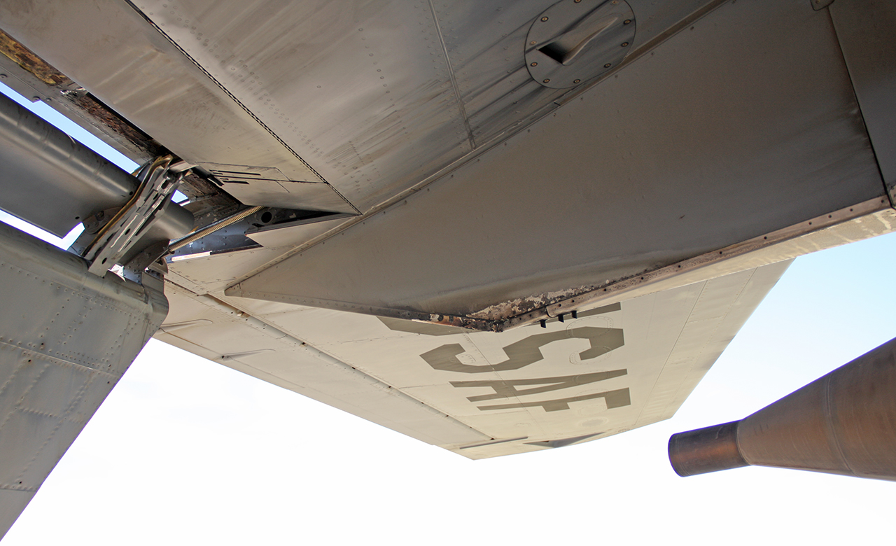 Boeing KC-135 Stratotanker - Jet & Rocket engined Aircraft ...