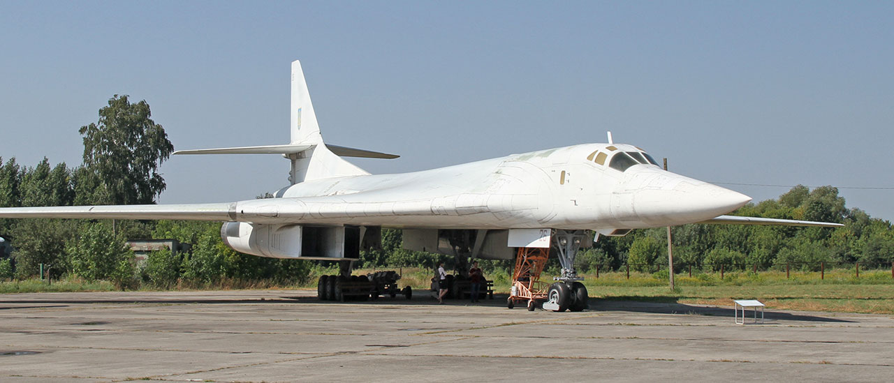 Tupolev Tu-160 White Swan (Blackjack) - Jet & Rocket engined Aircraft ...