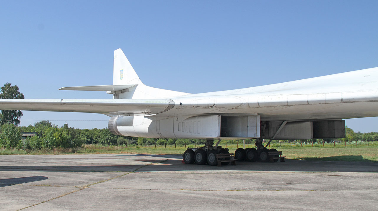 Tupolev Tu 160 White Swan Blackjack Jet And Rocket Engined Aircraft