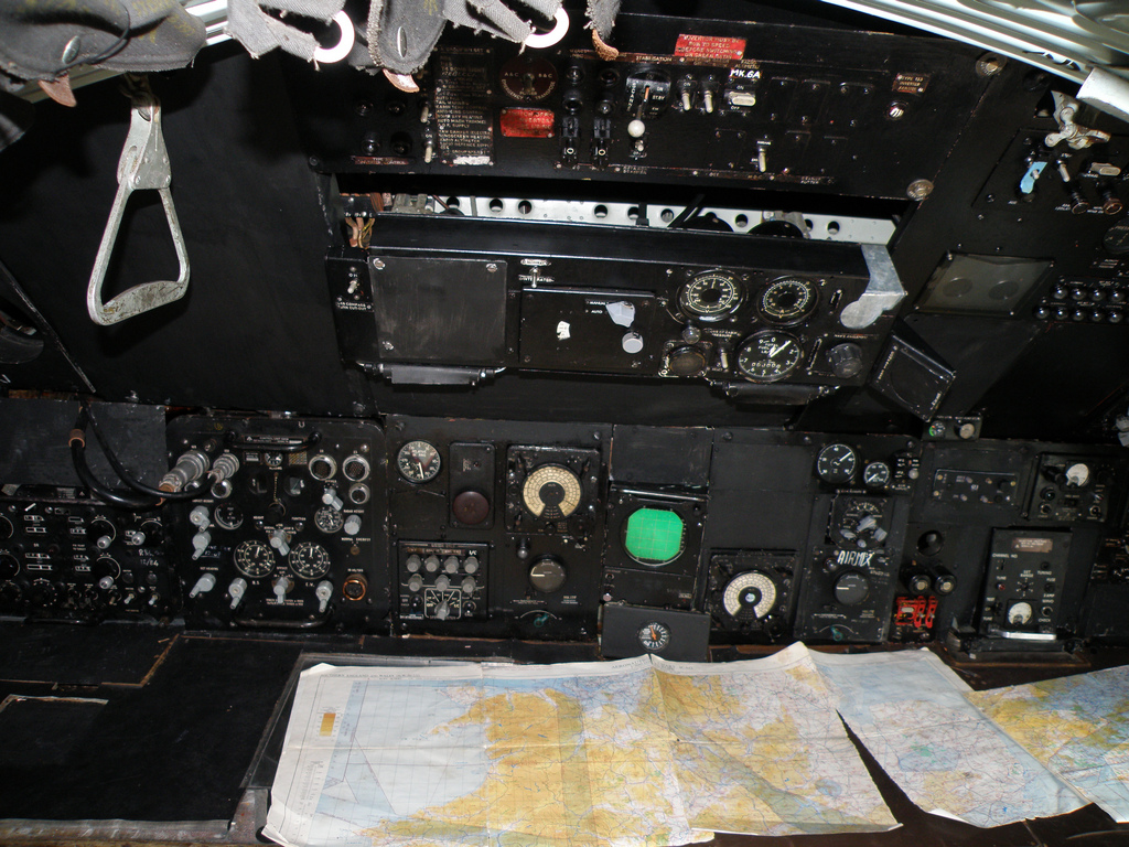 Handley Page Victor K2 Tanker XM715 - Jet & Rocket engined Aircraft ...