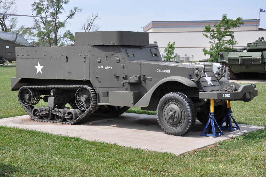 White Motor Company M2A1 Half Track - AFV Walkarounds ...