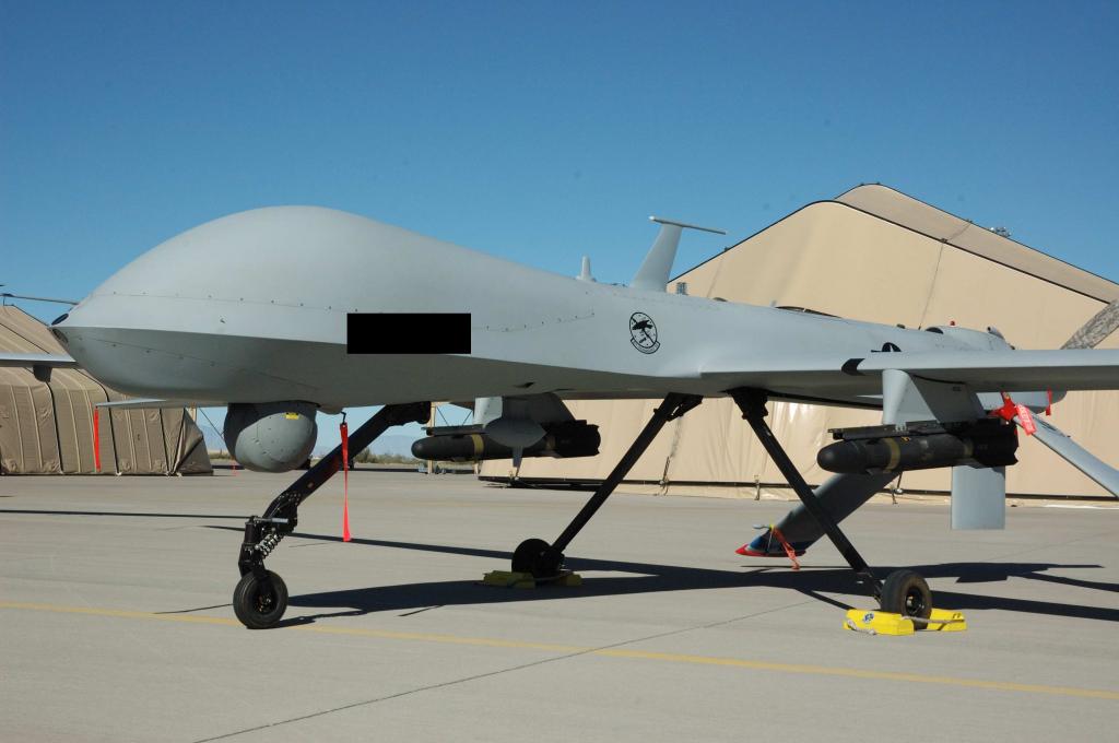 General Atomics MQ-1 Predator - Unmanned Air Vehicles (UAV ...