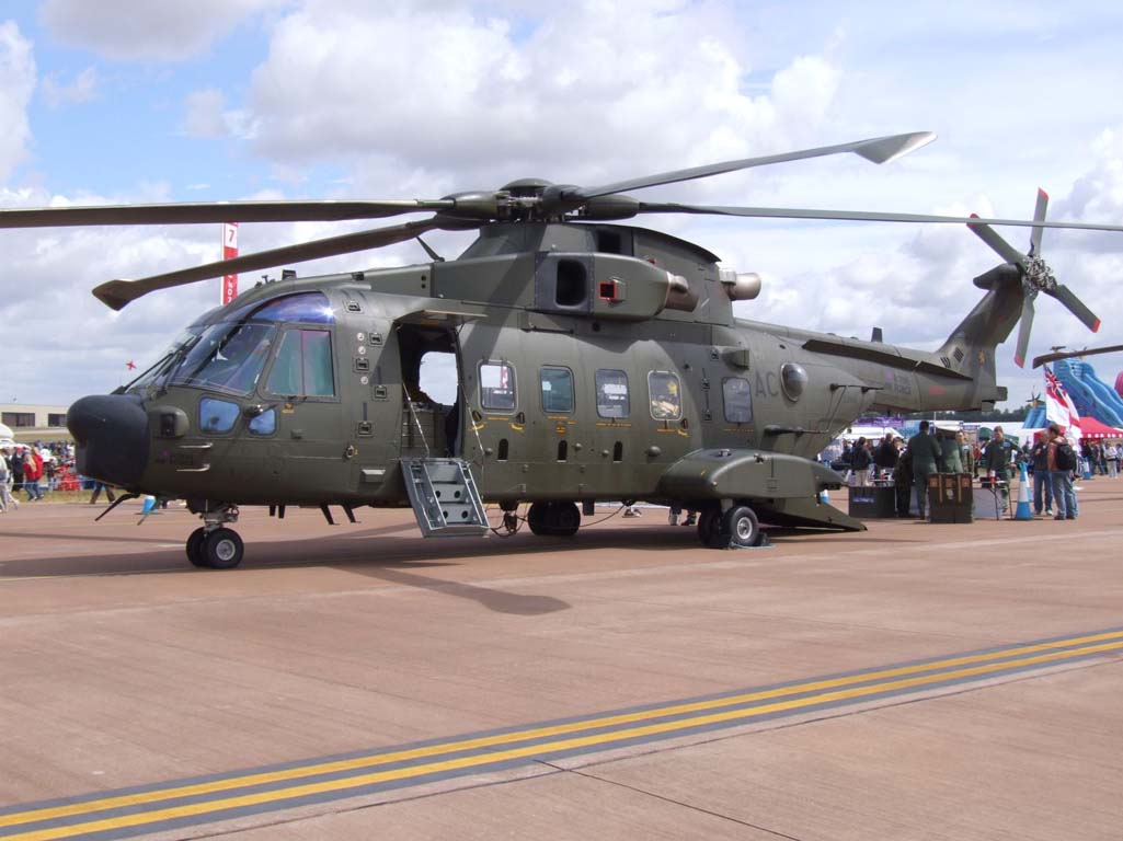 AgustaWestland Merlin HC.3 HCA.3 - Rotary Wing Aircraft Walkarounds ...