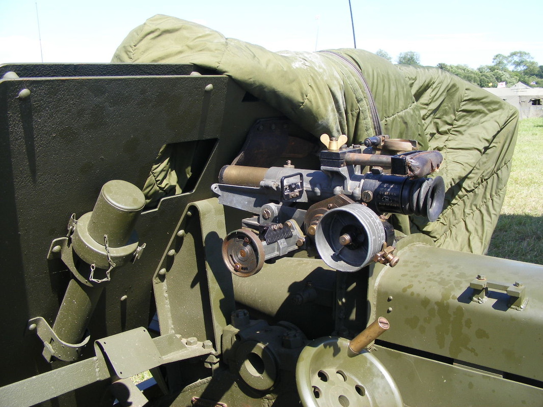 Ordnance Quick-Firing 17-pounder Anti Tank Gun - Weapons & Armaments ...