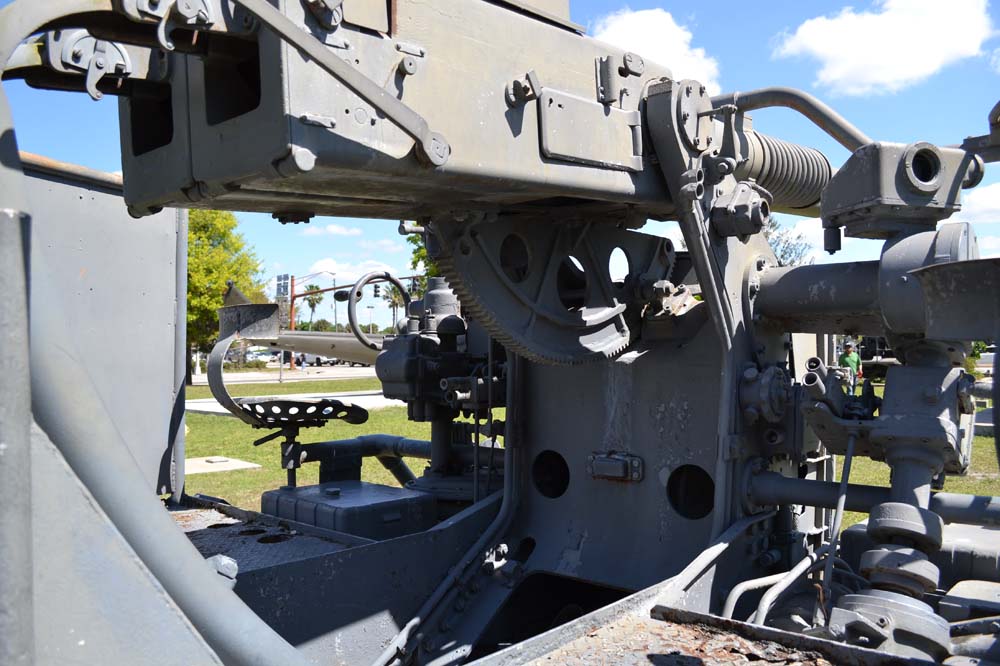 Bofors 40mm Twin Naval Mounted Anti-Aircraft Gun - Weapons & Armaments ...