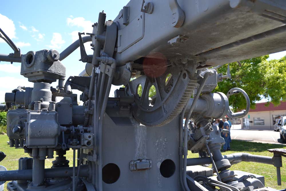 Bofors 40mm Twin Naval Mounted Anti-Aircraft Gun - Weapons & Armaments ...