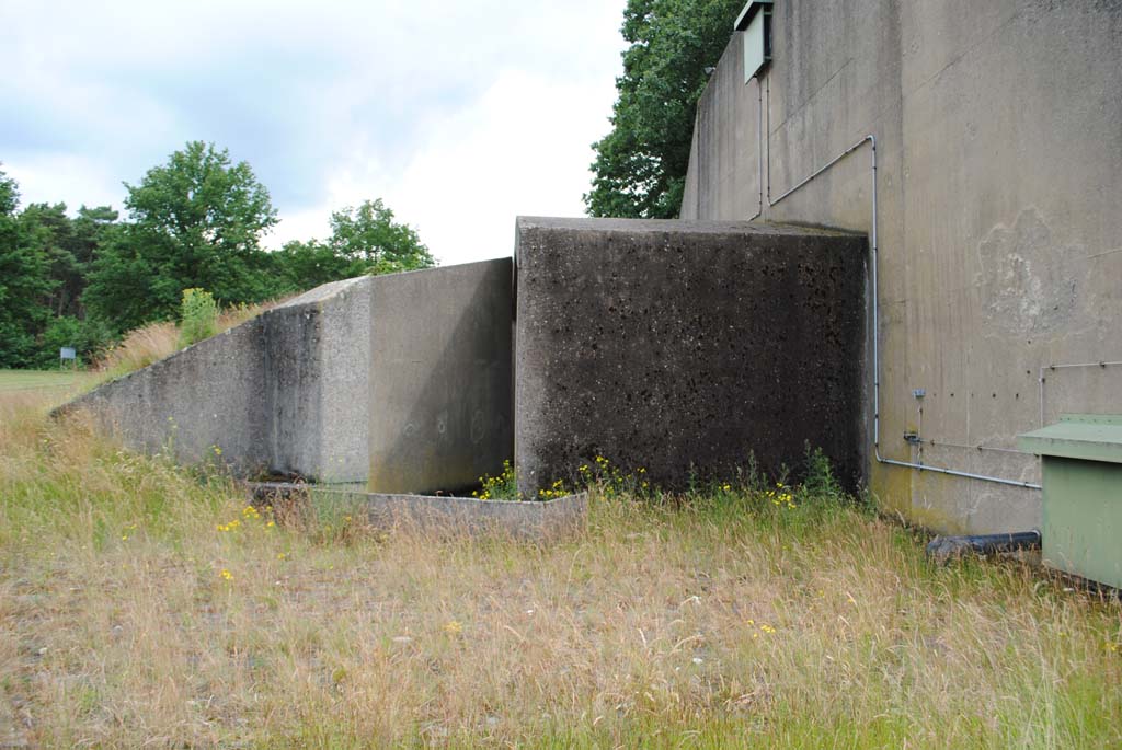 Hardened Aircraft Shelter - HAS - Misc. Walkarounds - Britmodeller.com